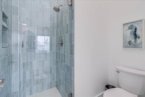 Bunk Bathroom, 2nd Floor