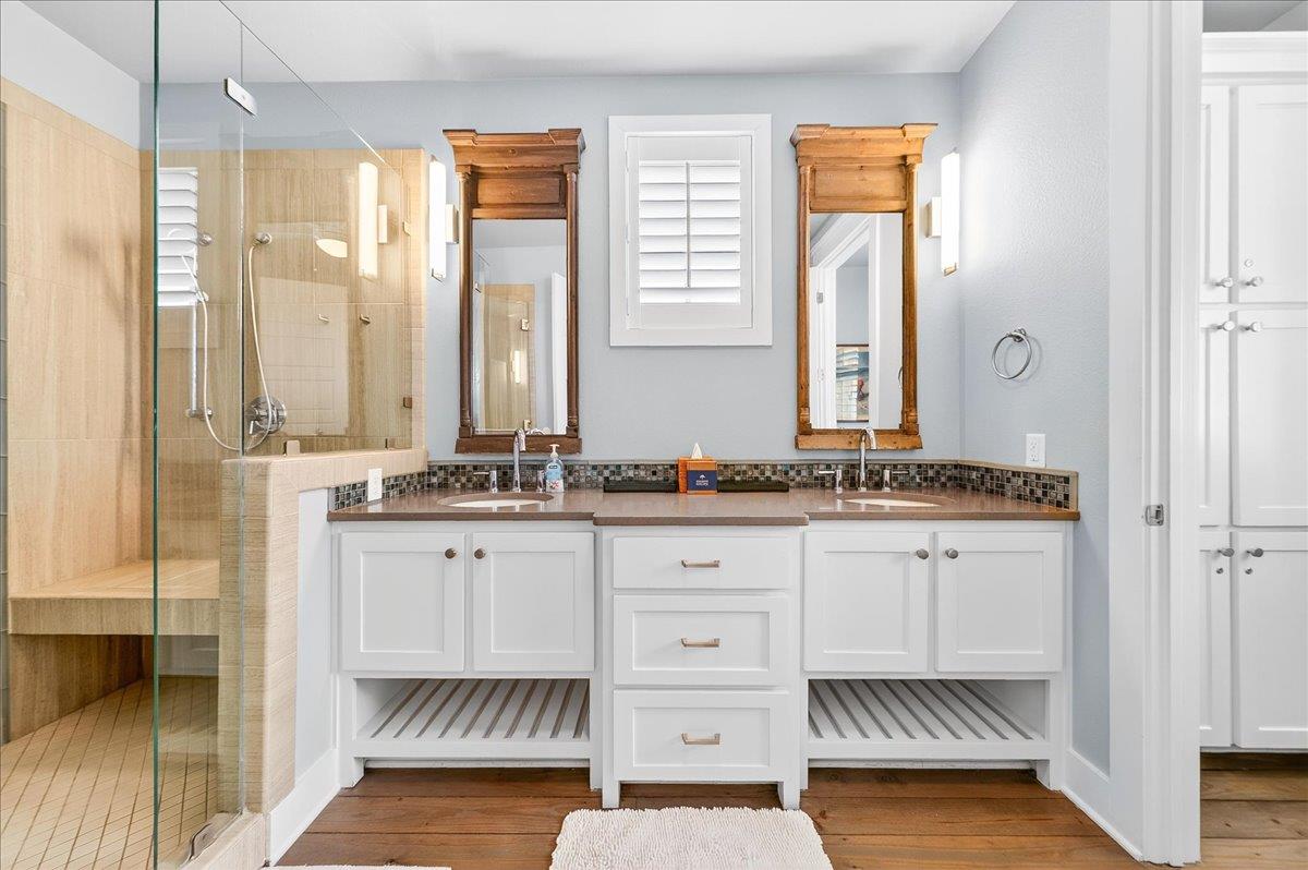 2nd Floor, Primary King Bathroom
