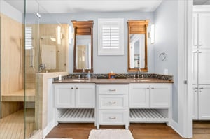 2nd Floor, Primary King Bathroom