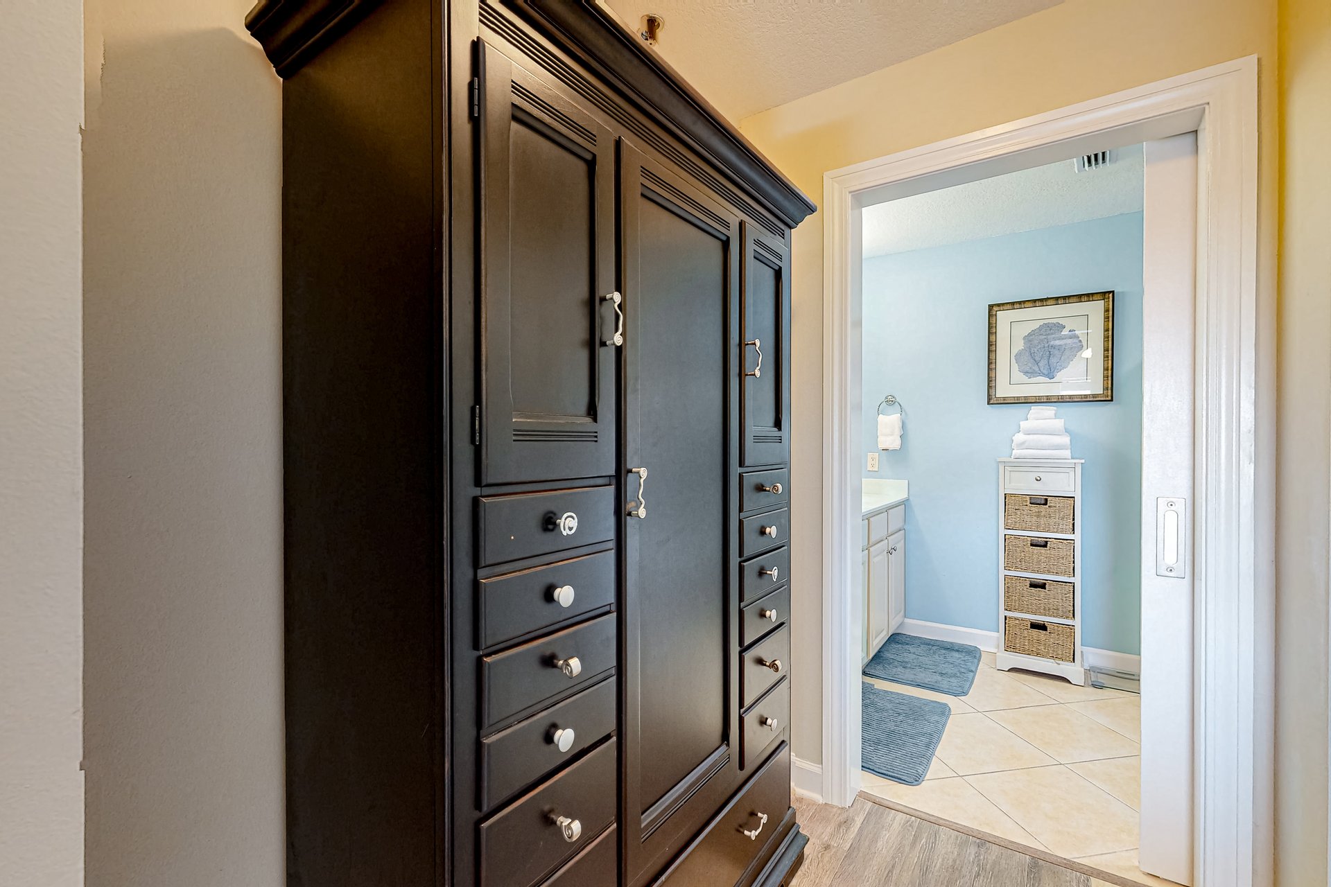 Waterside Village 404  Sea Dragon 16