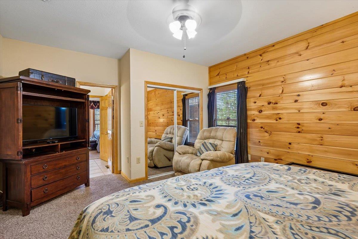 102Bedroom 3
