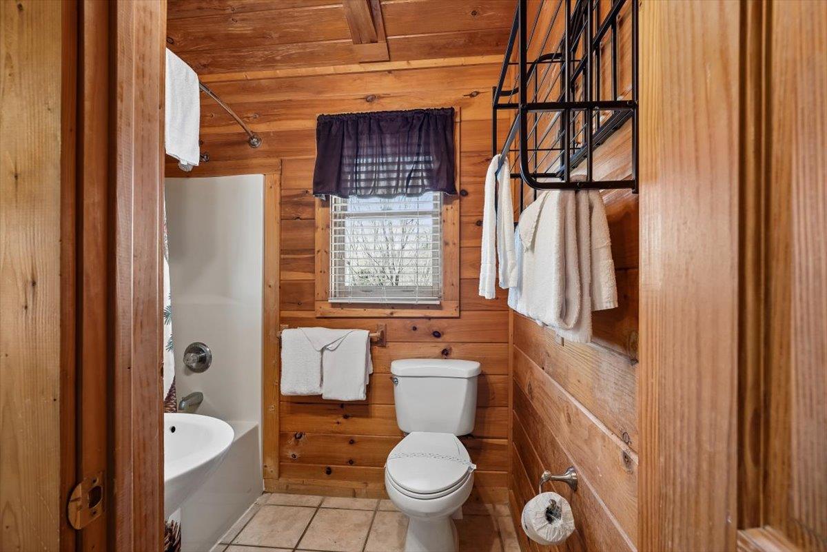 13Primary Bath