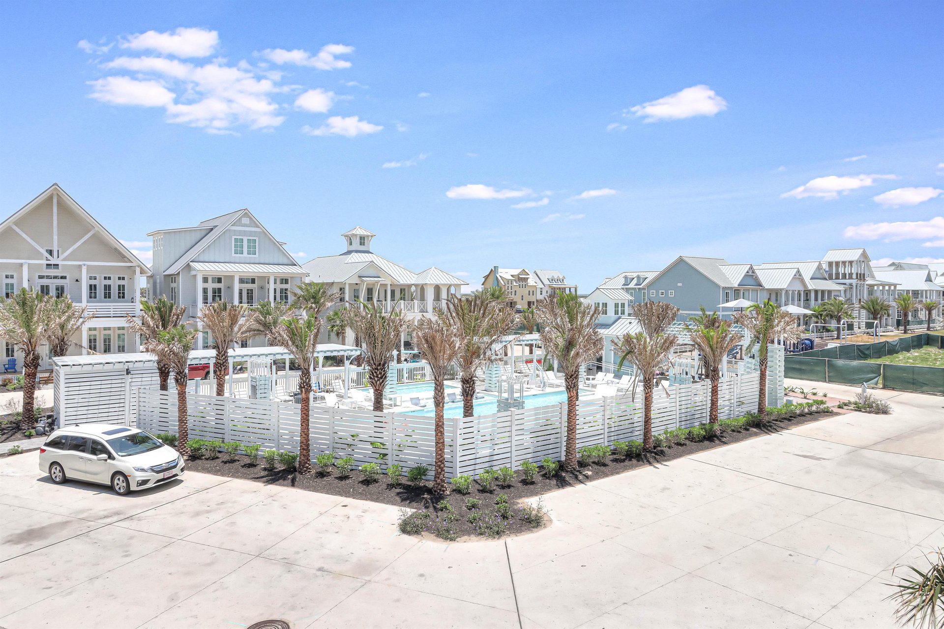 Second King Poolside Balcony View, 2nd Floor