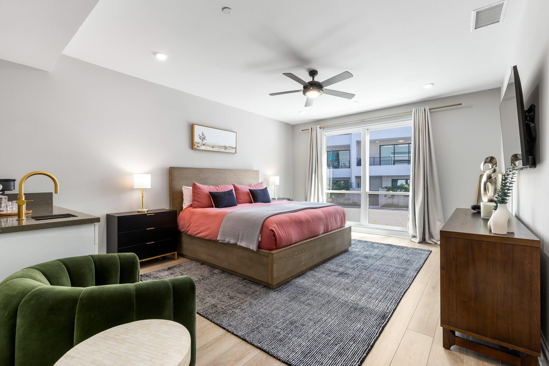 Stylish suite