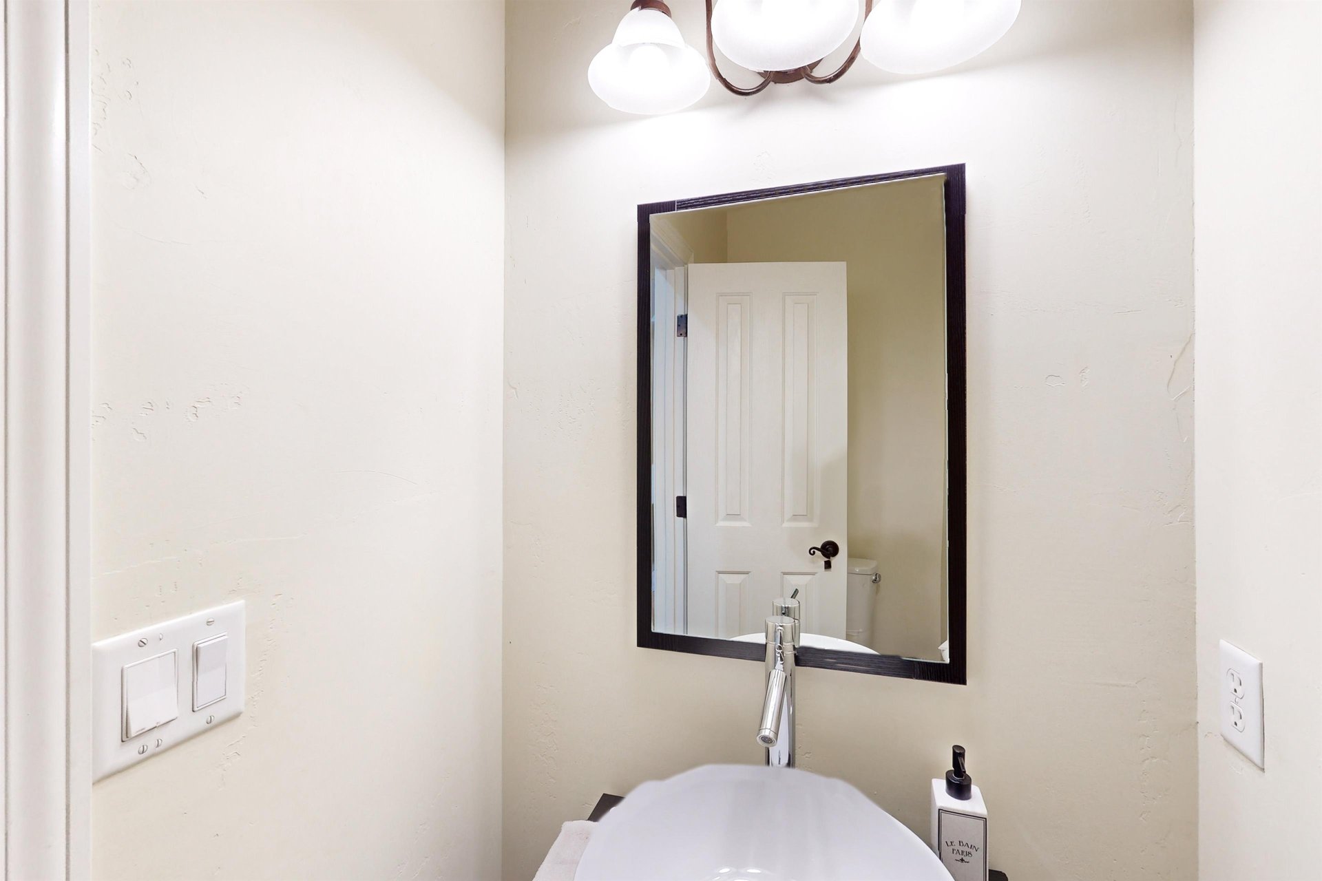Width1920