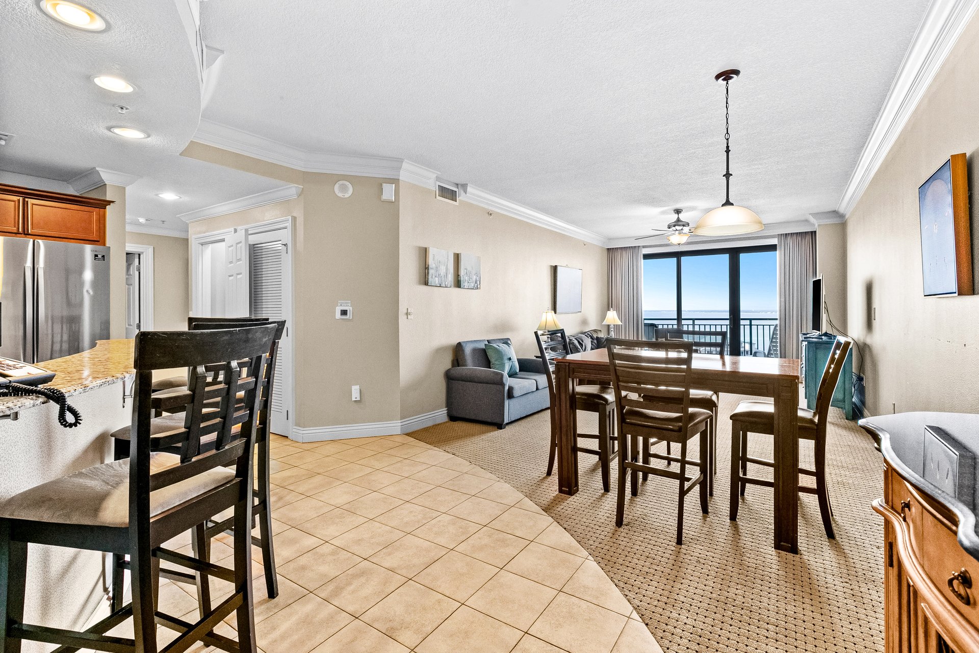 Emerald Grande 927 8