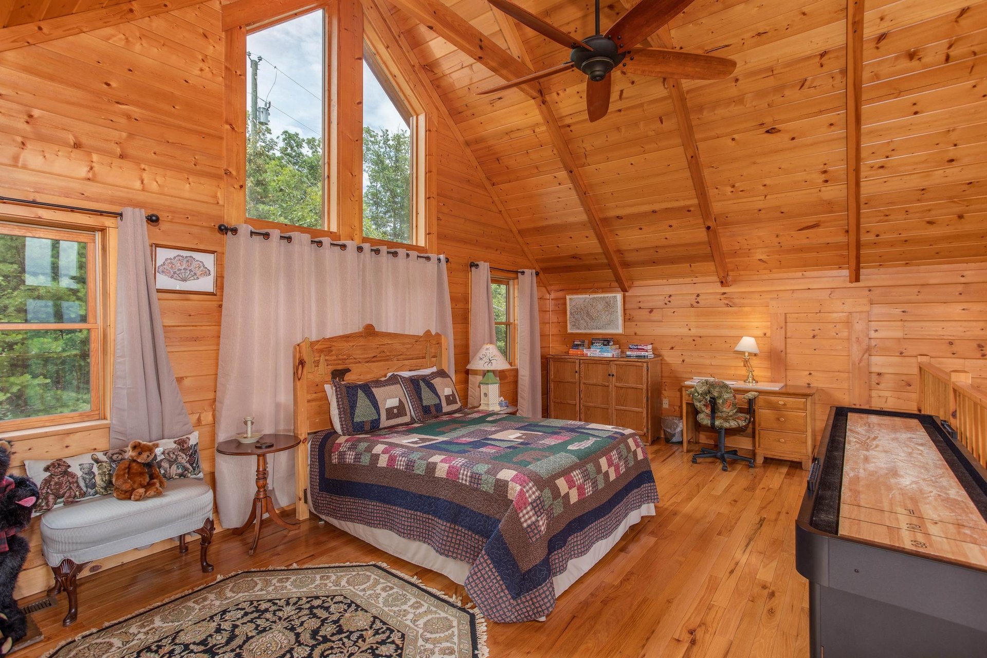 Queen bed with shuffle board