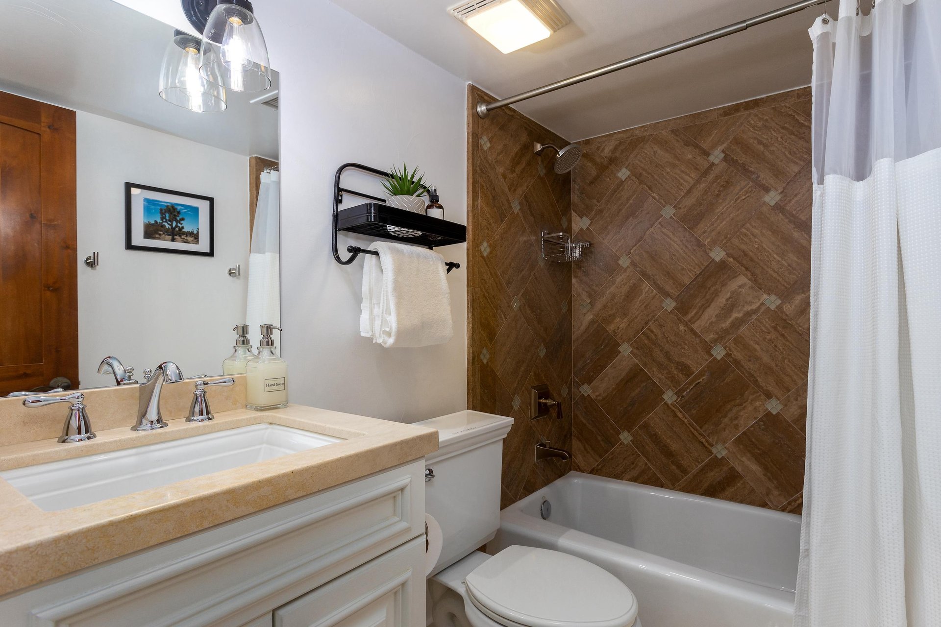 Ensuite bathroom