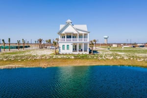 Dune Alright, Lakeside View