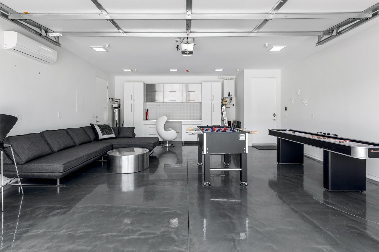 Modern rec room