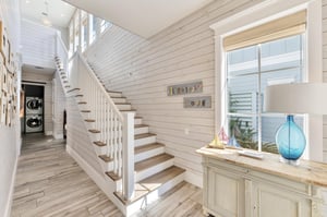 Entry Hallway, 1st Floor