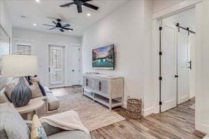 Secondary Living Area, 1st Floor