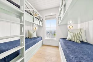 3rd Floor, Bunk Bedroom