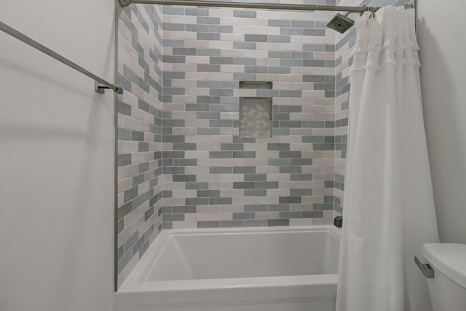 1st Floor Left Bunk Room Bathroom