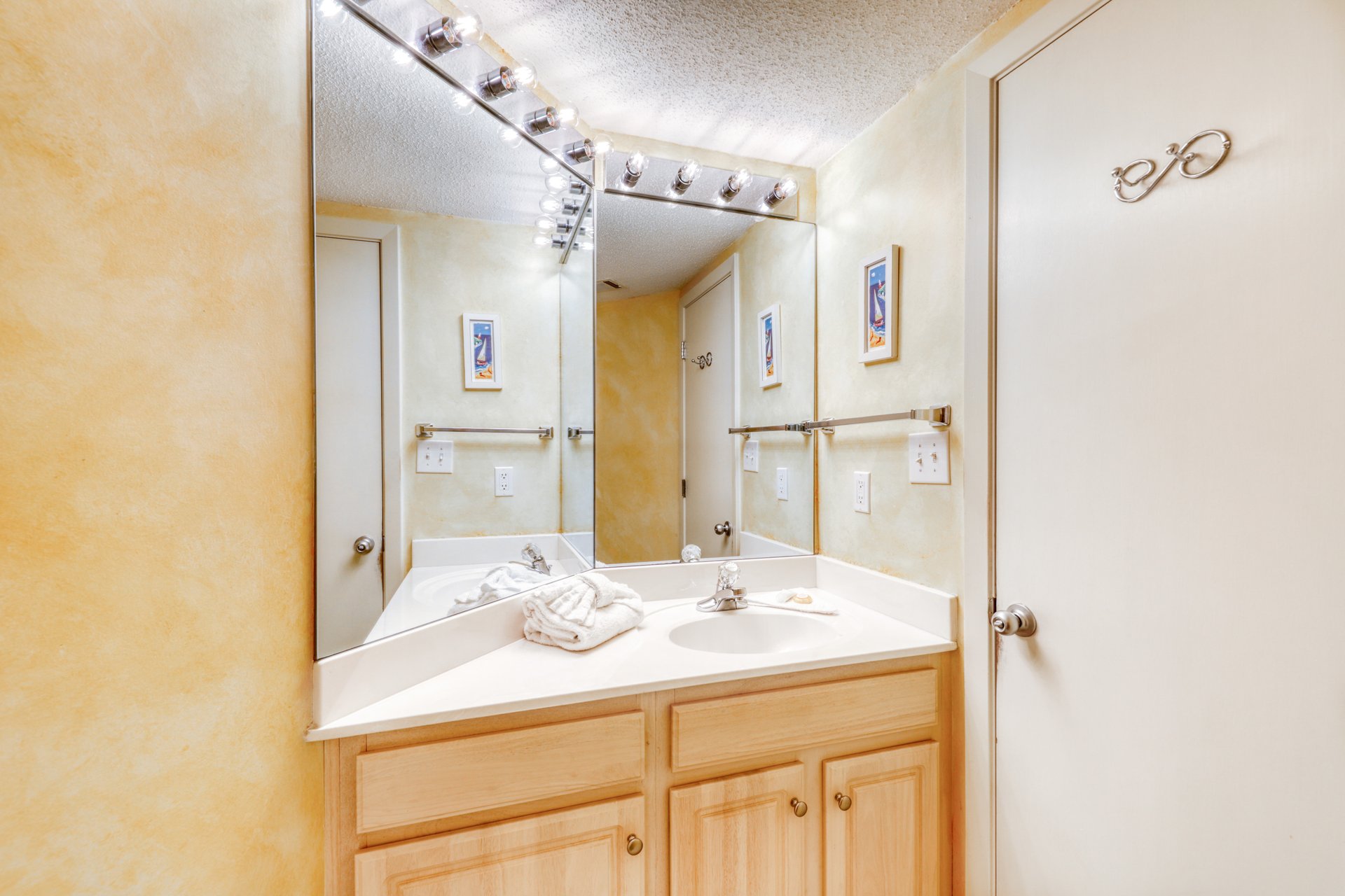 Pelican Pointe 106 28