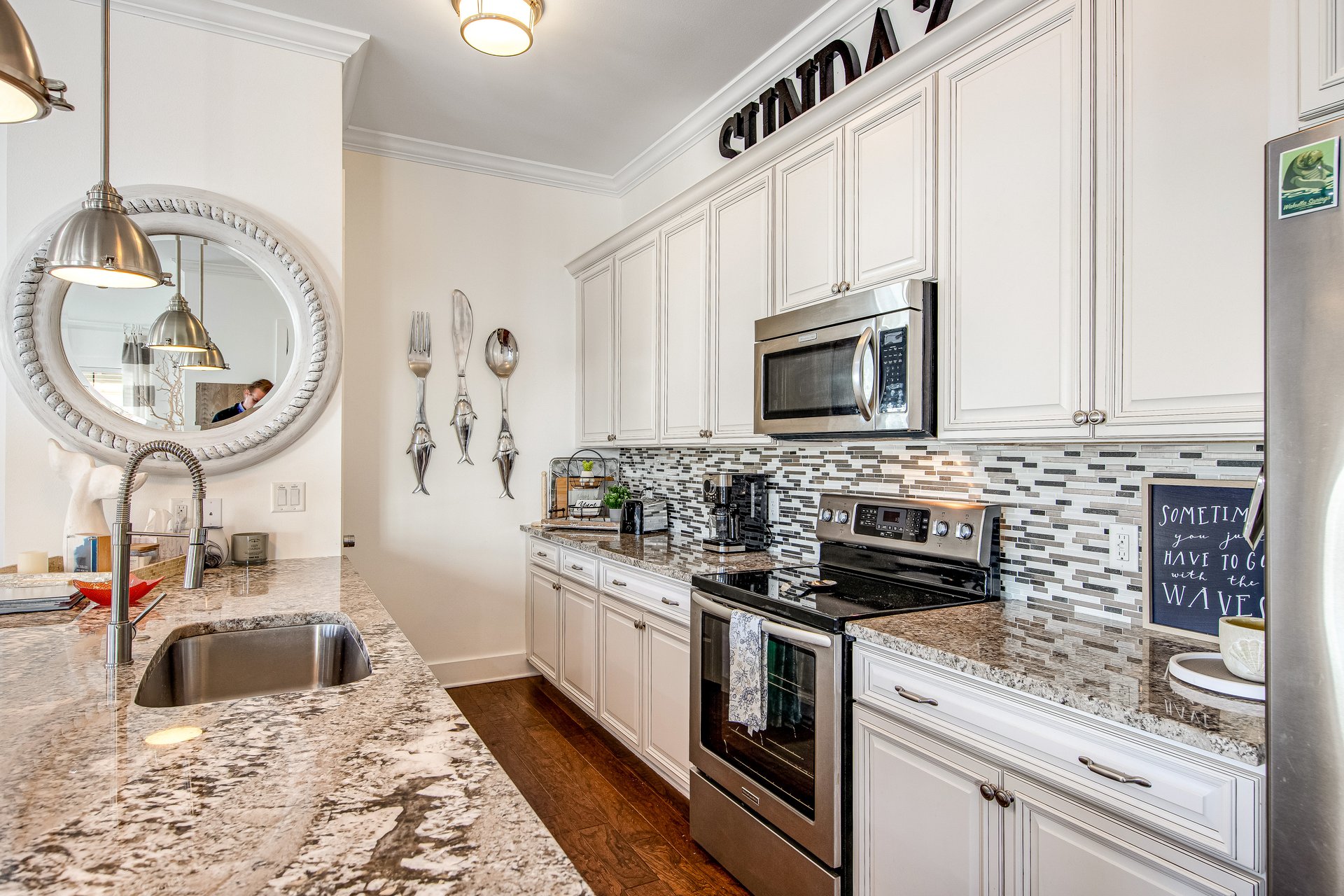 Gulf Reflections SunDaze 12