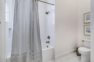 King Suite, 1st floor