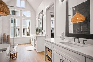 3rd King Bathroom, 2nd Floor