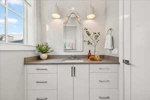 Powder Room, 2nd Floor