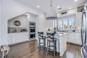 Kitchen, 2nd Floor
