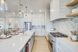 Gourmet Kitchen, 1st Floor