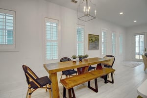 1st Floor Dining Area