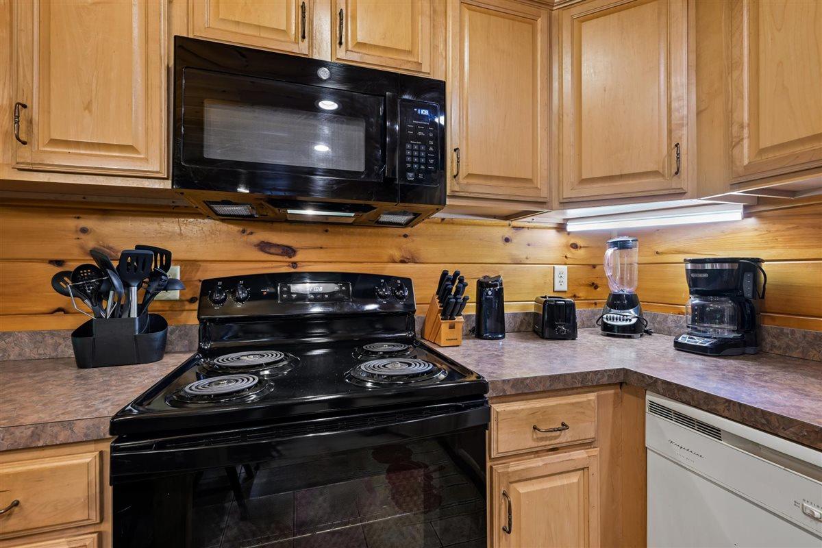 07Kitchen
