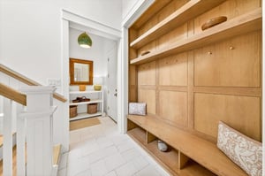 Storage Nook, 1st Floor