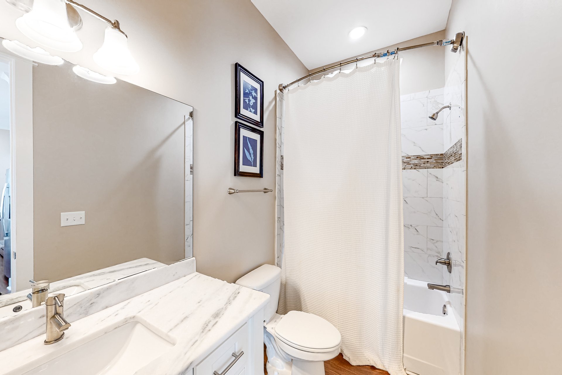 Little Lagoon Cottages O Osprey 13