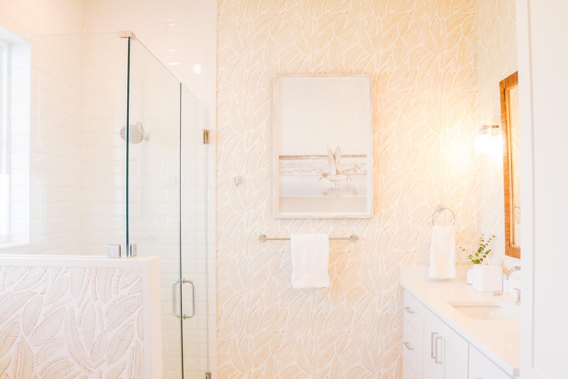 King 3 Ensuite Bathroom, 1st Floor