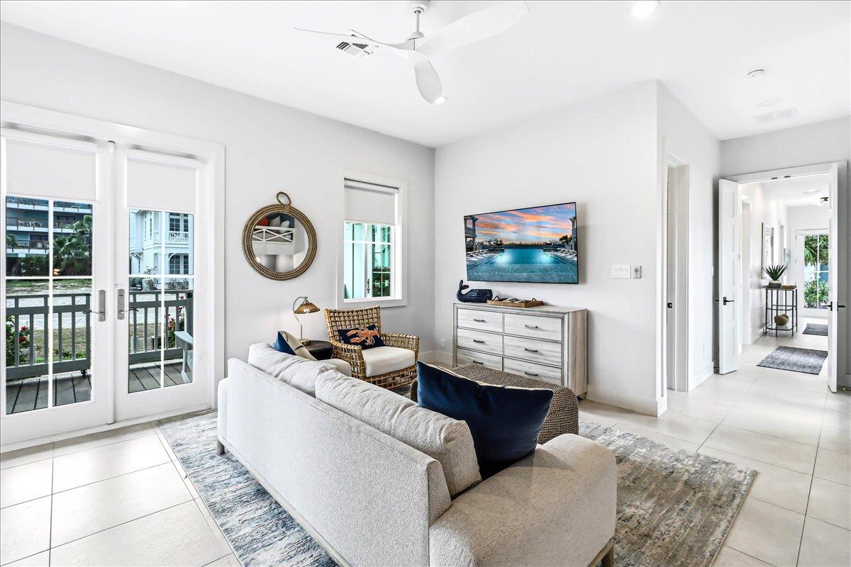 Bunk Bedroom Lounge, 1st Floor