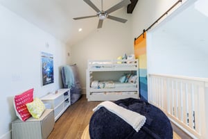 Loft Area, 4th Floor