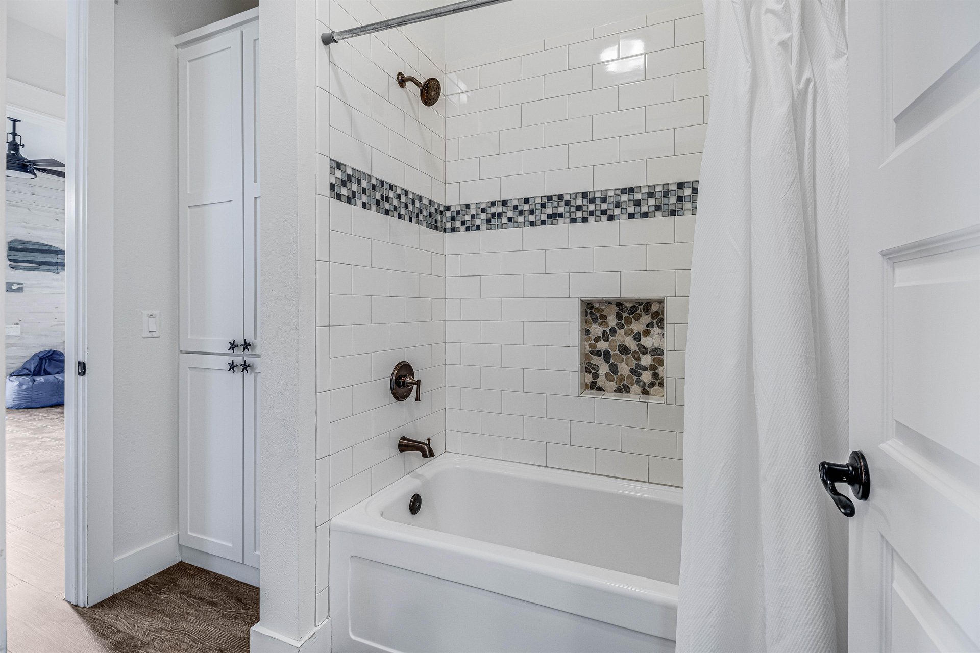 Jack and Jill Bathroom, 1st Floor