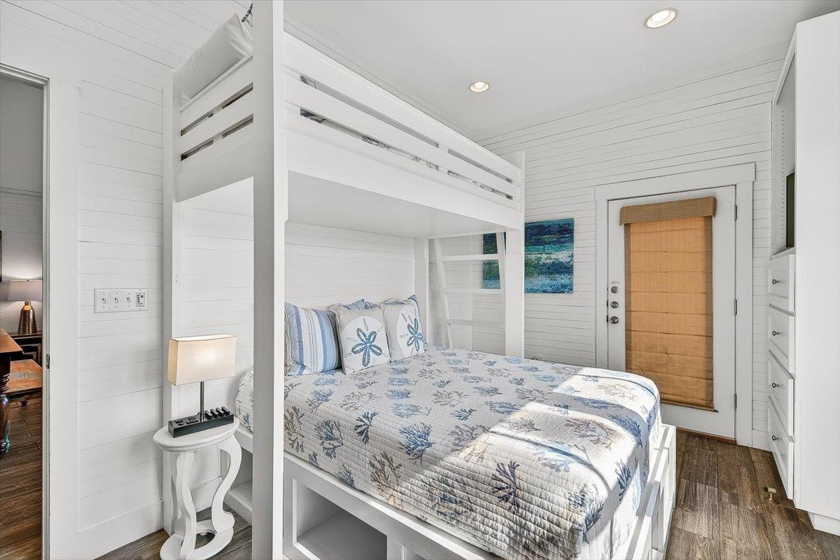 Bunk Bedroom