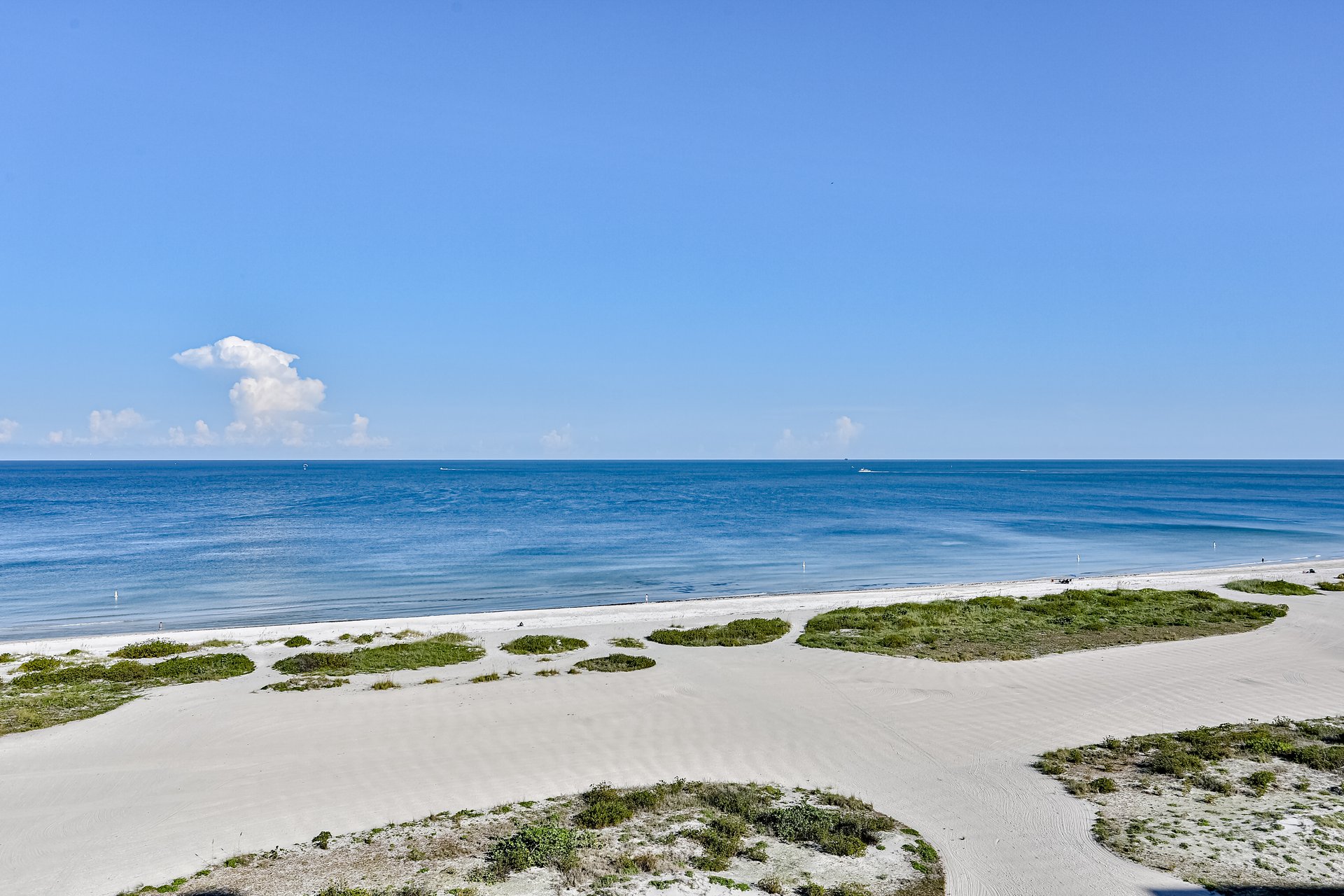 Lighthouse Towers 206 30