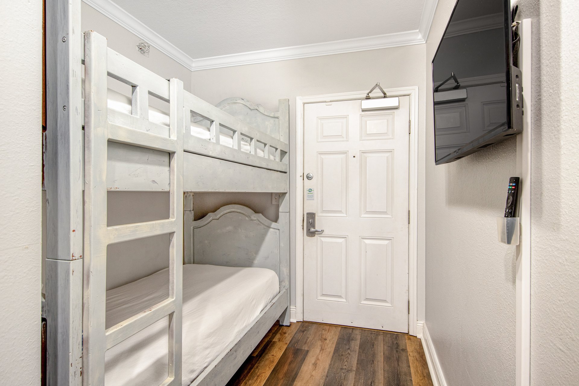 Emerald Beach Resort 1225 18