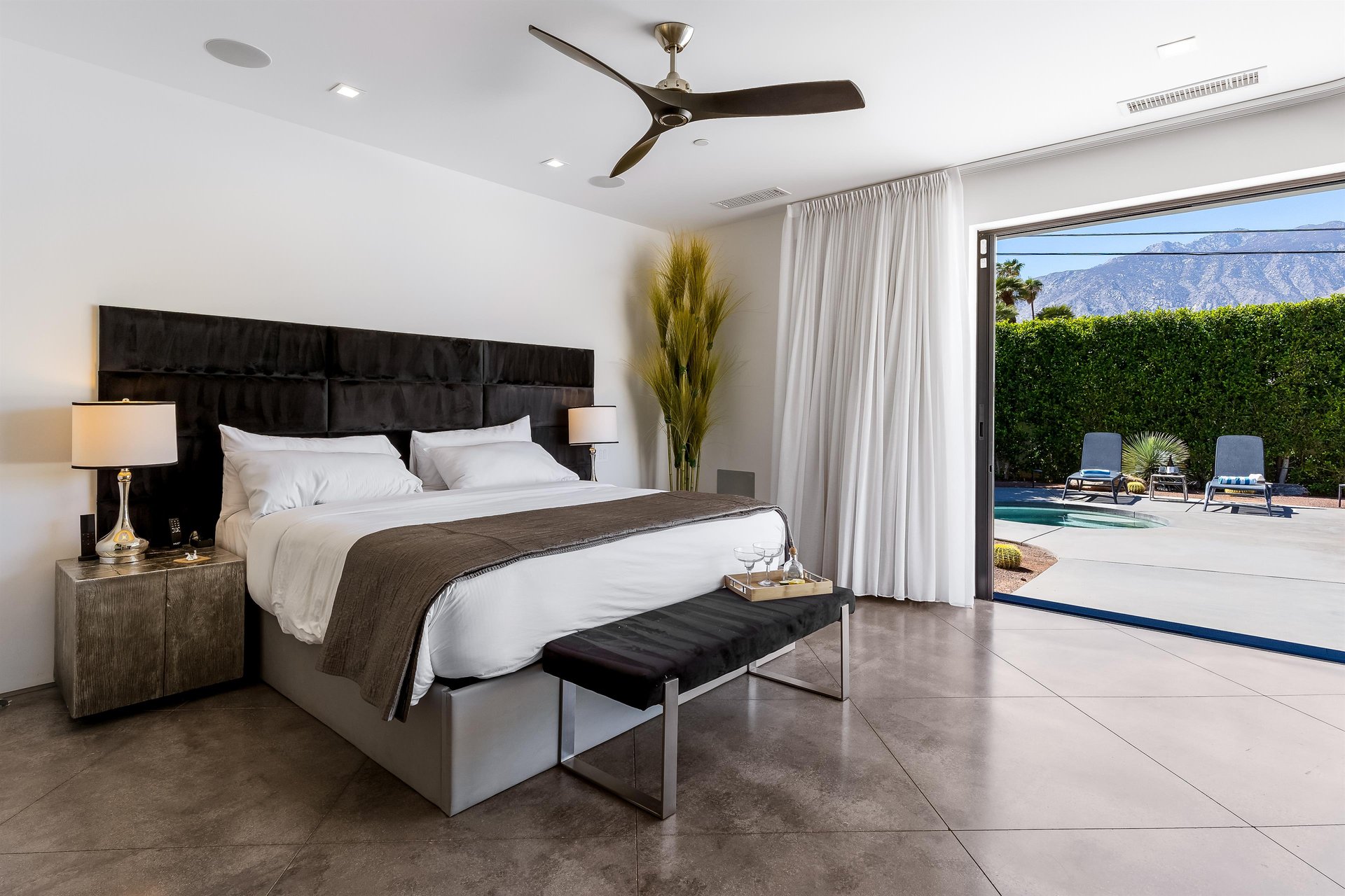 Luxe king size bed