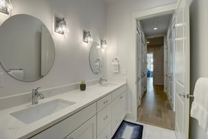 Shared Bathroom, 2nd Floor