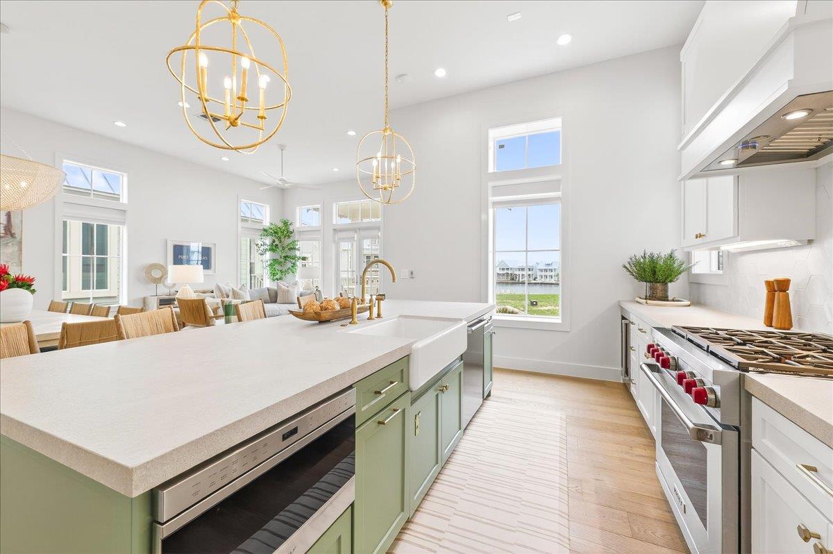 2nd Floor, Kitchen