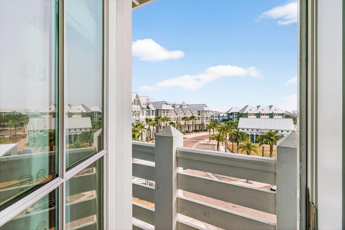 Primary King Bedroom, Juliet Balcony, 1st Floor