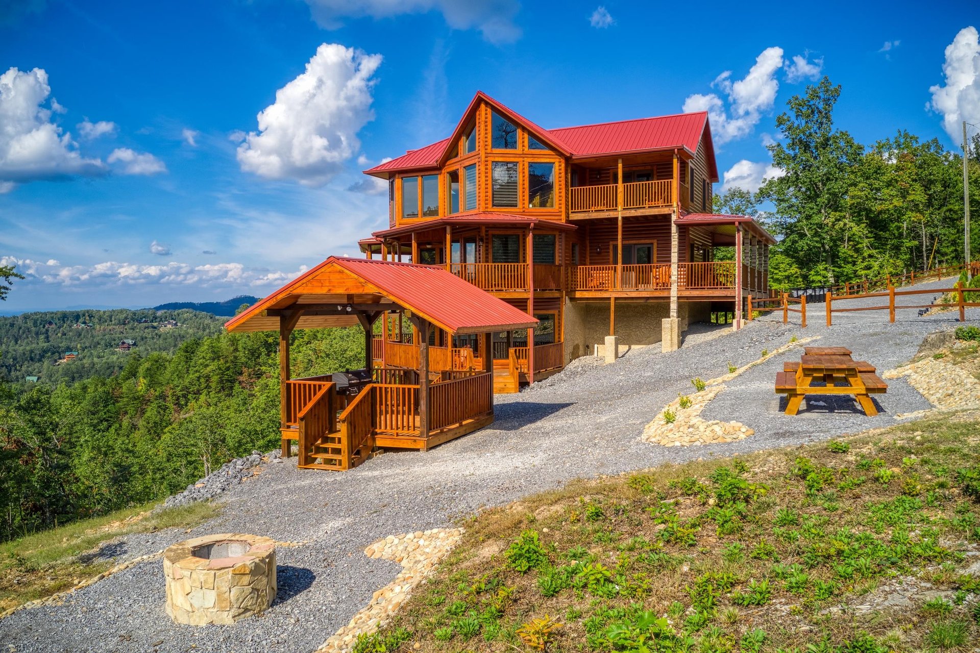 Picnic Area, Covered Grill Area and Fire Pit