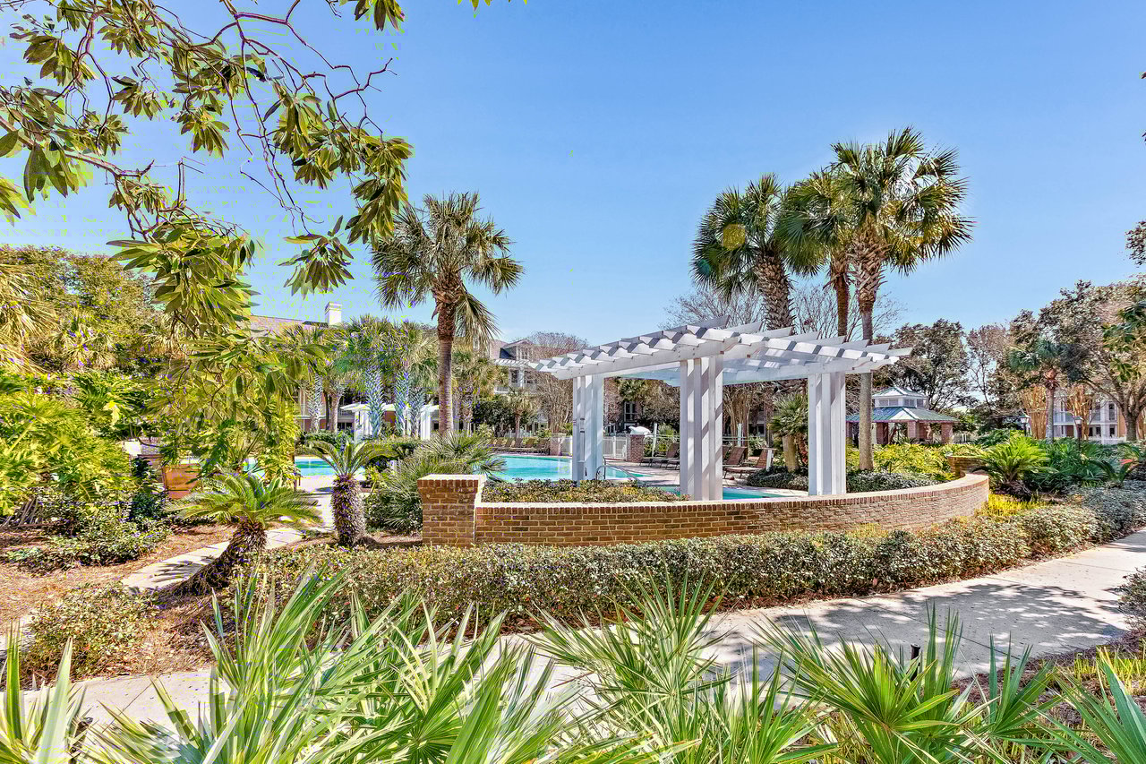 Baytowne Wharf  Market Street Inn 234  Salty Escape 1