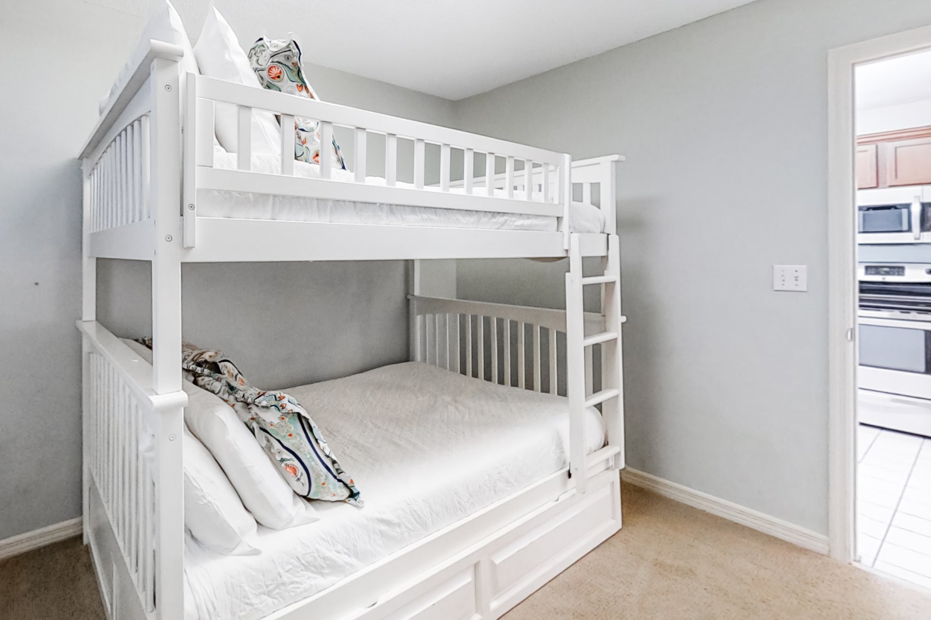 Beachside Villas 1011 10