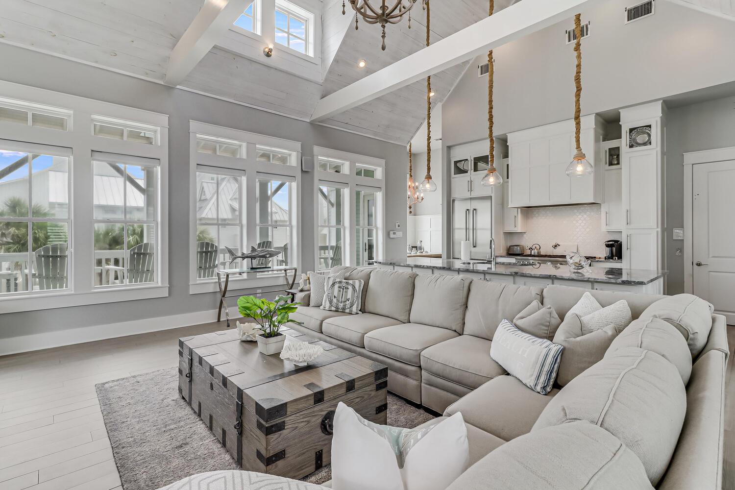 Main Living Area, 3rd Floor