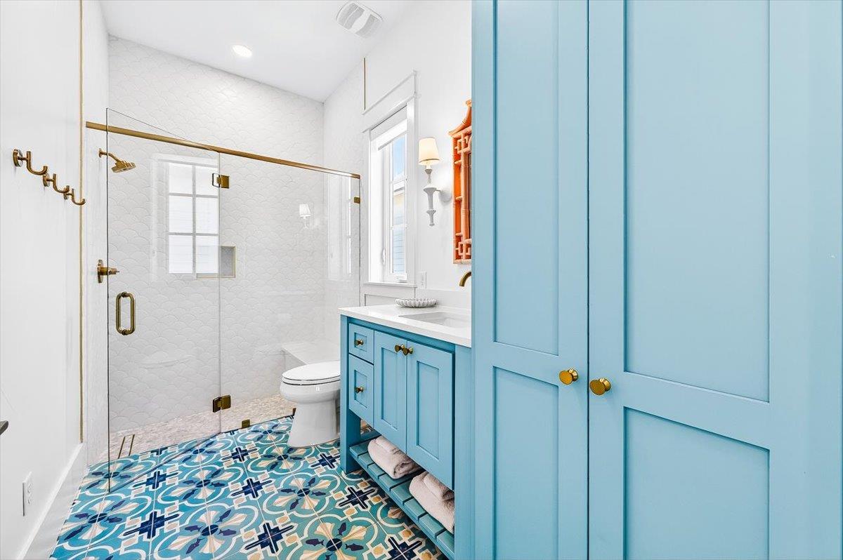 2nd Floor King Bedroom, Private Bathroom