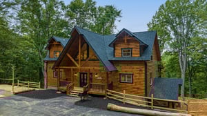 at swish splash lodge a 4 bedroom cabin rental located in gatlinburg