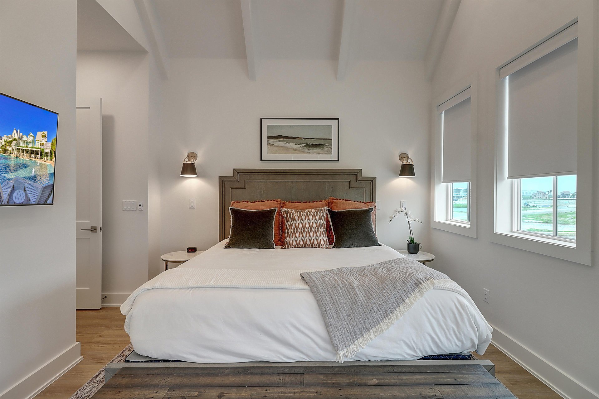 Primary King Bedroom, 2nd Floor