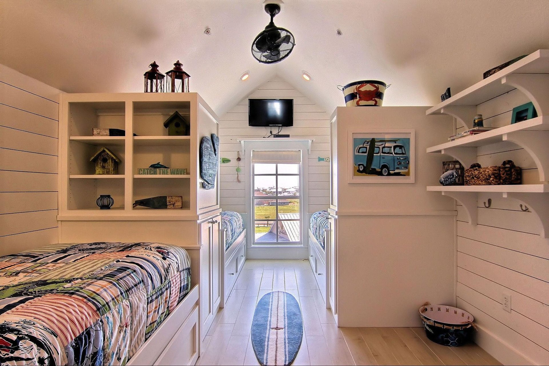 Twin Bedroom , 2nd Floor