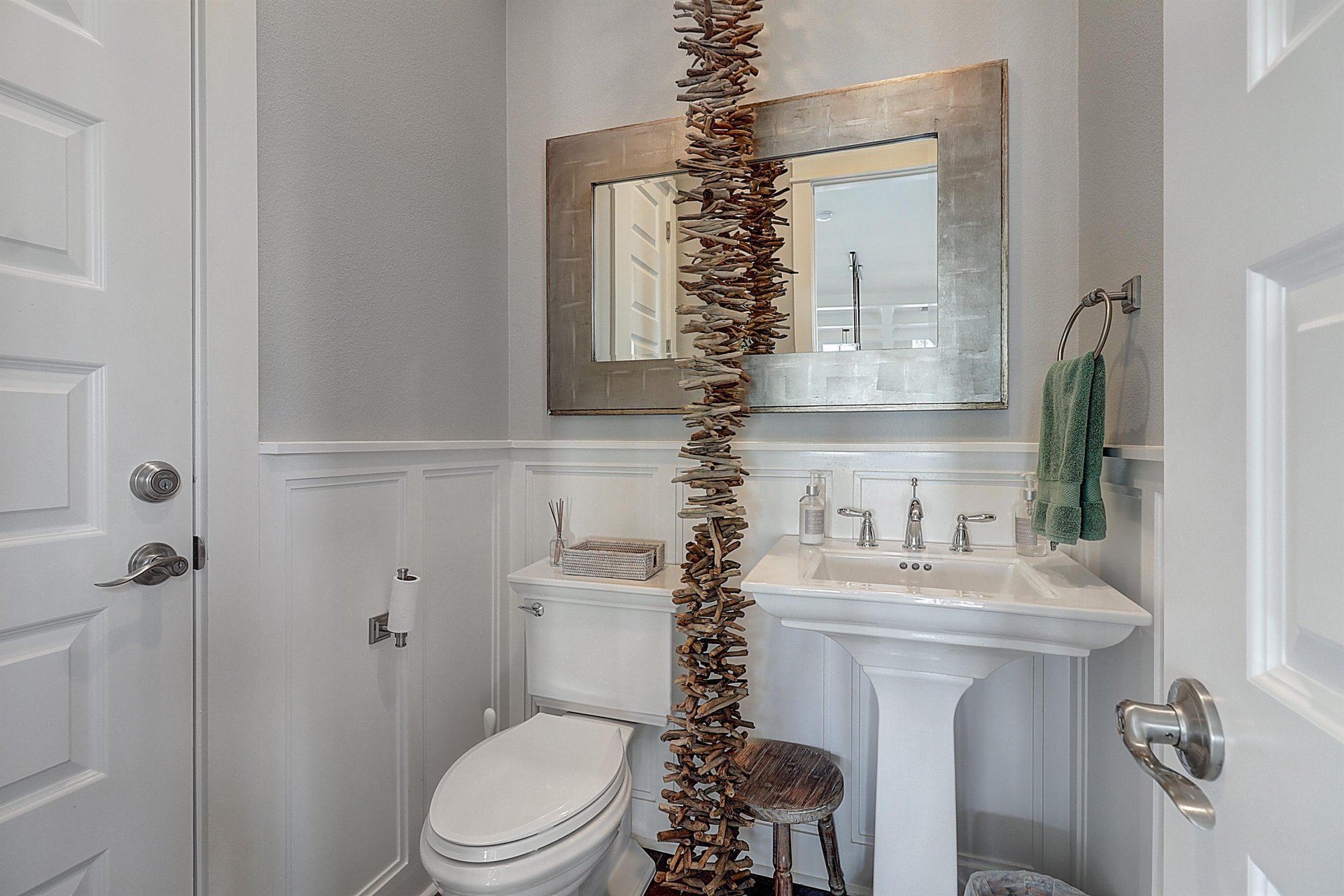 Half Bath, 1st Floor