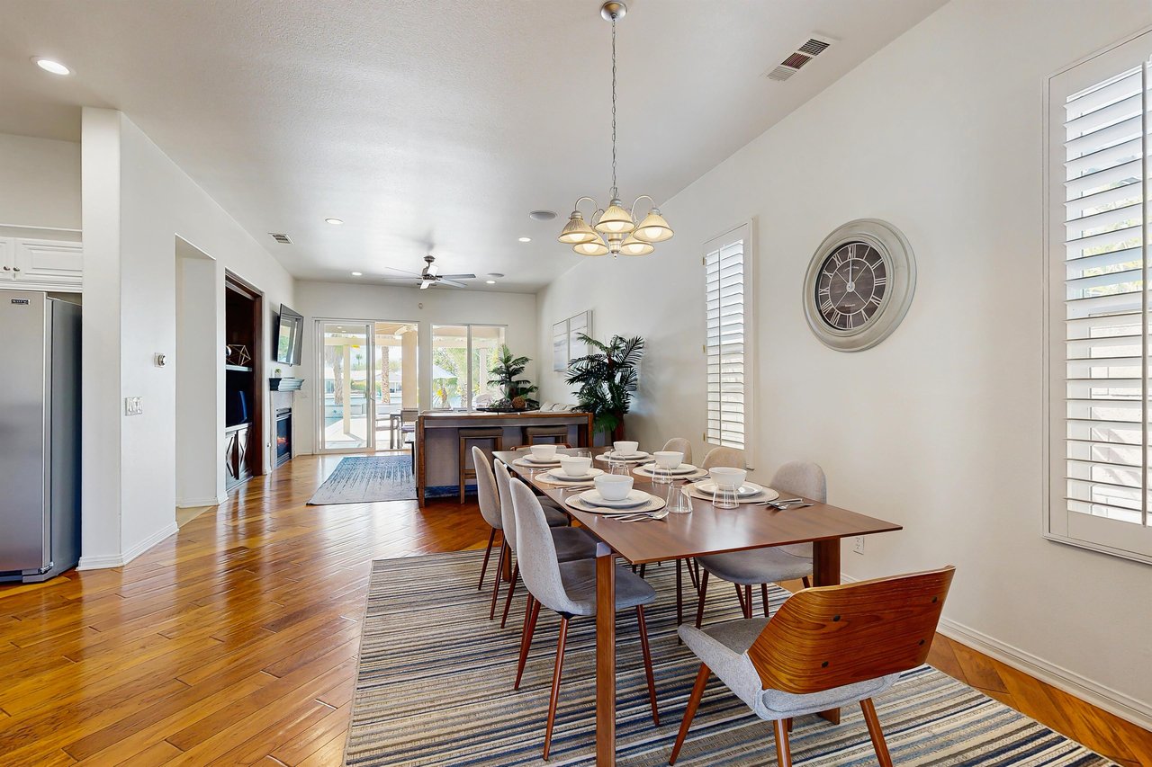 Dining area for 8 guests located just off the living room.
